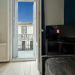 Entier Neuf Avec Balcon Privé - Centre Montpellier