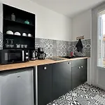 Appartamento Entier Neuf Avec Balcon Privé - Centre Montpellier